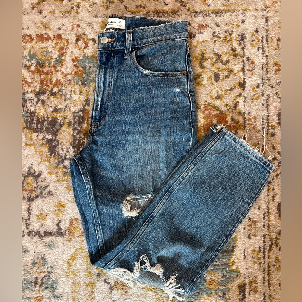 Abercrombie high rise mom jeans